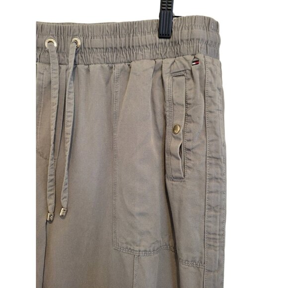 Tommy Hilfiger Olive Army Green Khakis Cargo Capri Pants M Cropped Utility Baggy - Picture 3 of 10